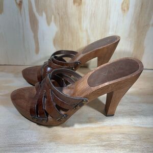 MIA Y2K Brown Heeled Sandals Women’s Size 7